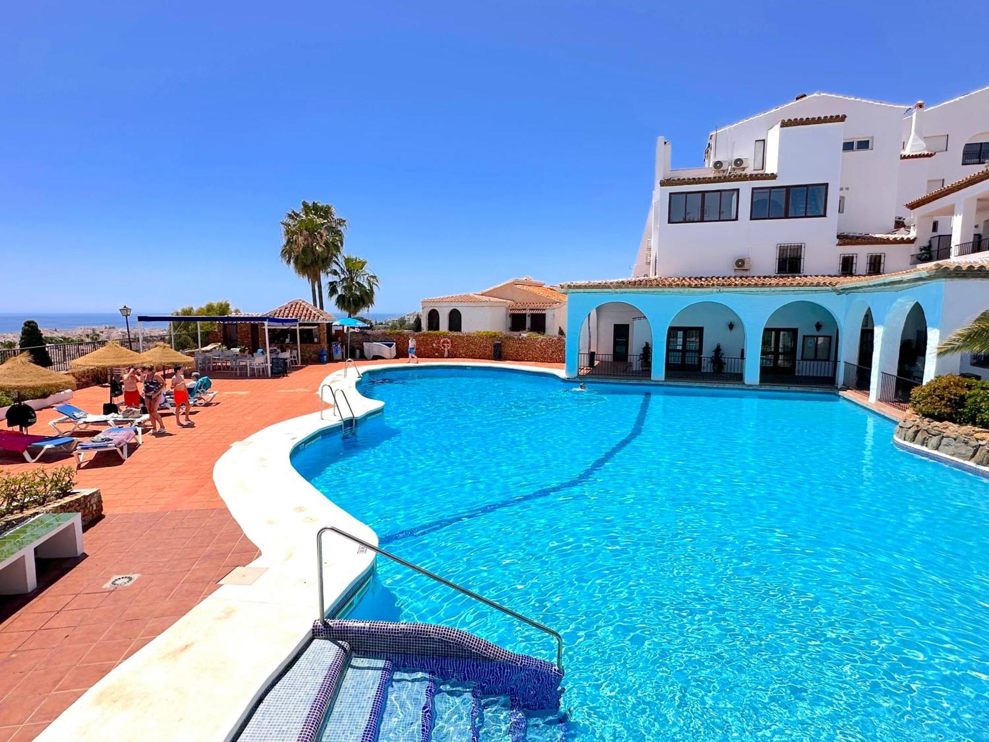 Los Naranjos 25A Private Pool Capistrano Village Nerja Extérieur photo